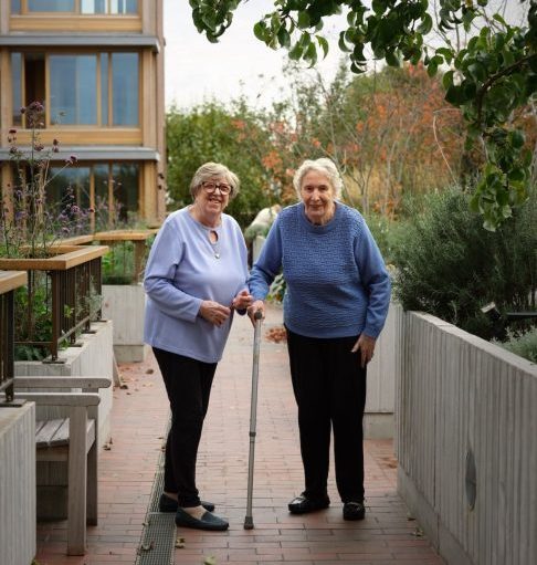 O Instituto Real de Arquitetos Britânicos (RIBA) descreveu o resultado como um ambiente de vida que 