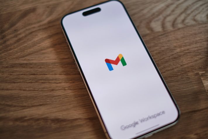 Gmail - appshunter.io/Unsplash