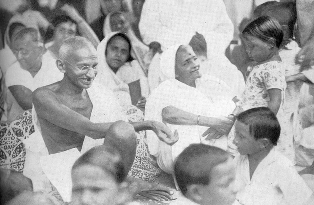 Lutou contra a marginalização dos dalits, os “intocáveis”. Chamava-os de 