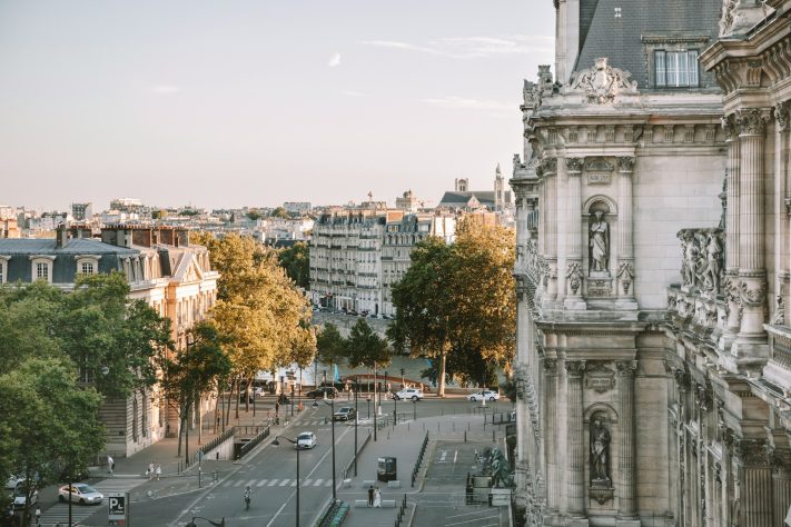 Paris, França - Lisha Riabinina/Unsplash