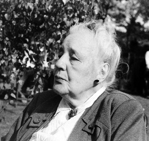 Exposição sobre Jung e a psicanálise 