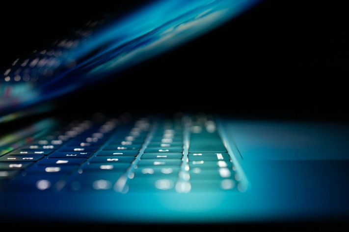 Computador, notebook - Philipp Katzenberger/Unsplash