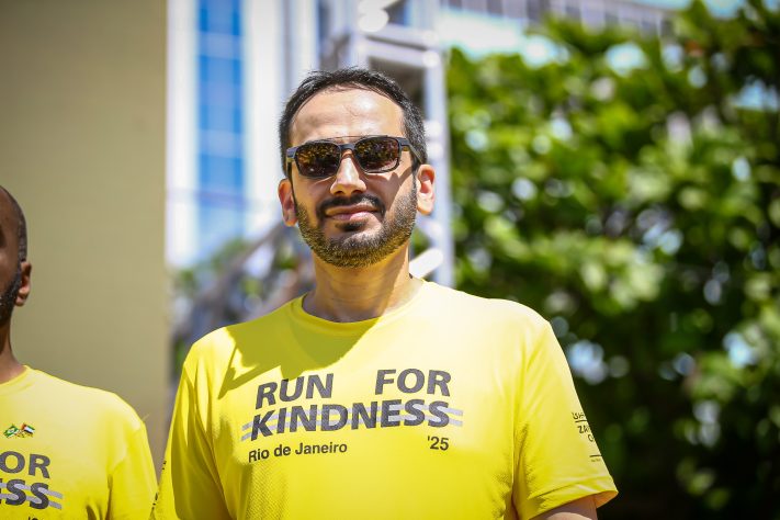 Copacabana sedia corrida por solidariedade em homenagem ao fundador dos Emirados Arábes Unidos: Conheça a Zayed Charity Run
