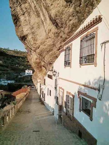 Setenil de las Bodegas, cidade da Espanha