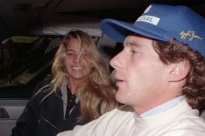 O namoro foi interrompido tragicamente em 1º de maio de 1994, quando Senna morreu após sofrer um acidente no GP de San Marino, em Ímola, na Itália. 