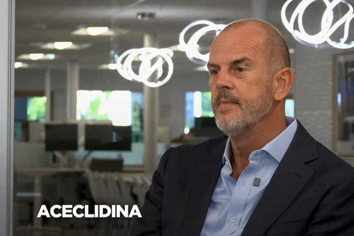 Colírio para reduzir uso de óculos