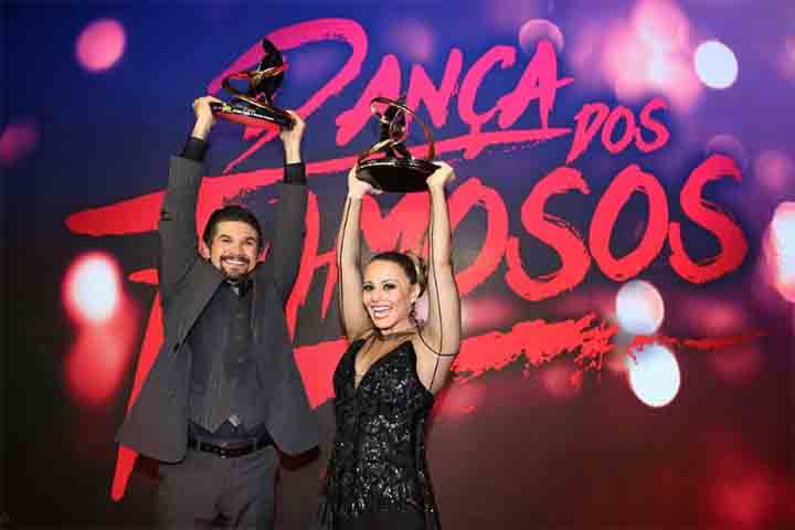 Em 2015, venceu a “Dança dos Famosos”, reforçando sua imagem como artista completa, e voltou ao quadro da Globo em 2021 na edição especial “Superdança”.
