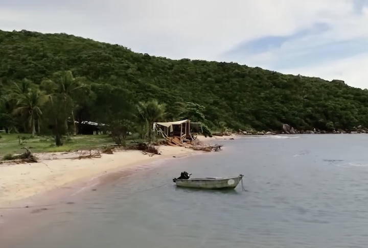 “As pessoas passam a vida correndo atrás de mais coisas. Eu só precisei perder tudo para perceber o que realmente importa