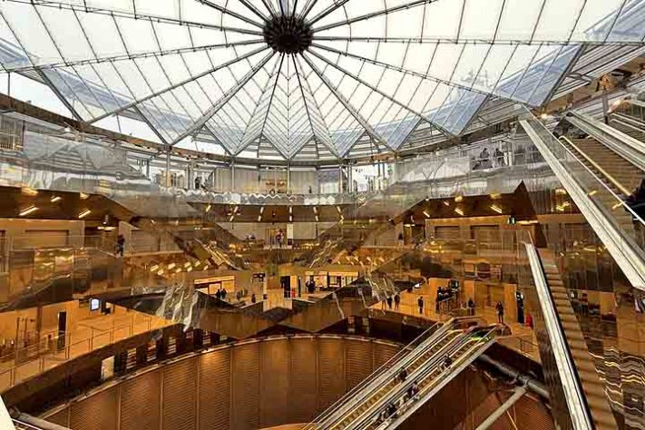 Estação Villejuif – Gustave Roussy, em Villejuif (França) - Estações mais bonitas do mundo - Chabe01/Wikimédia Commons