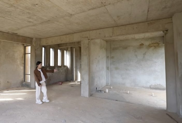 Vila com mais de 100 mansões de luxo abandonadas chama a atenção em província da China - Reprodução/YouTube