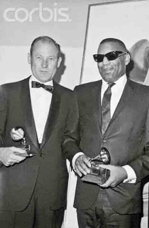 Na gravadora, destacou-se como arranjador de estúdio, colaborando com artistas consagrados como Frank Sinatra, Johnny Mathis, Marty Robbins e Mitch Miller.