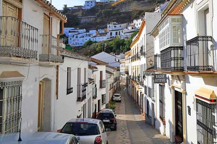 Setenil de las Bodegas, cidade da Espanha