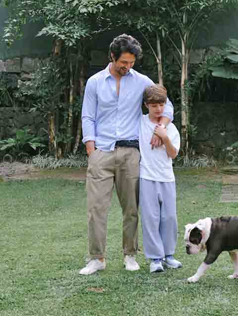 No mesmo período, foi anunciado como protagonista do longa “Por um Fio”, adaptação do livro de Drauzio Varella, na qual interpreta o próprio médico e escritor, em um papel que exigiu intensa preparação e caracterização.
