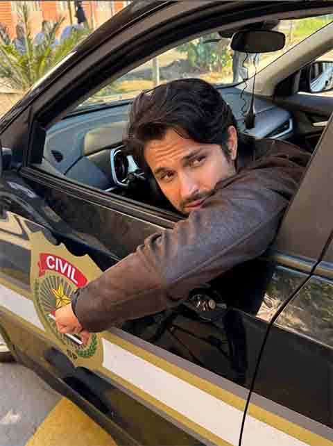 A partir de 2012, Romulo mergulhou em novos desafios. Interpretou Adriel na minissÃ©rie â??Rei Daviâ? e, em seguida, o fotÃ³grafo AndrÃ© em â??Balacobacoâ?. No ano seguinte, migrou novamente para a Globo, onde atuou em â??AlÃ©m do Horizonteâ?, no papel do advogado Ãlvaro. 
