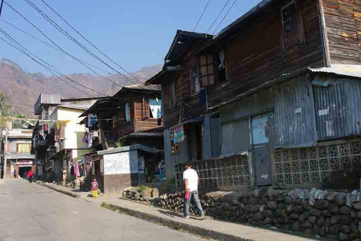 Ifugao, - Terraços de arroz de Banaue,Província de Ifugao, Filipinas - Reprodução do Flickr jjou50