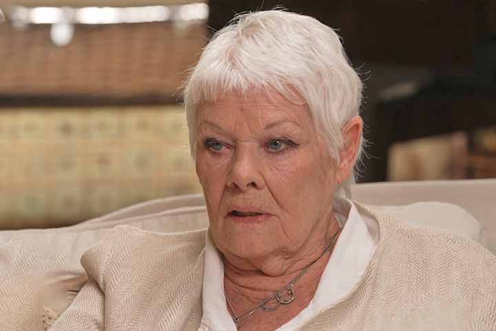 Judi Dench - Degeneração macular, perda de visão no centro do campo visual - Reprodução de vídeo CBS NEWS