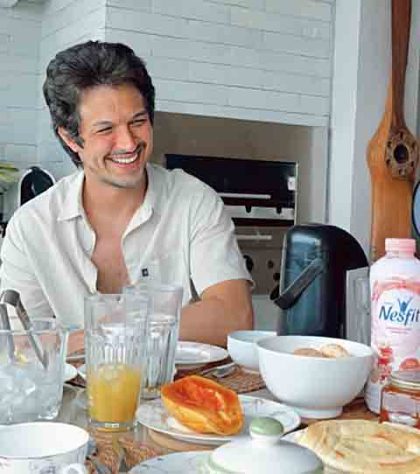 Ator e modelo Romulo Estrela 