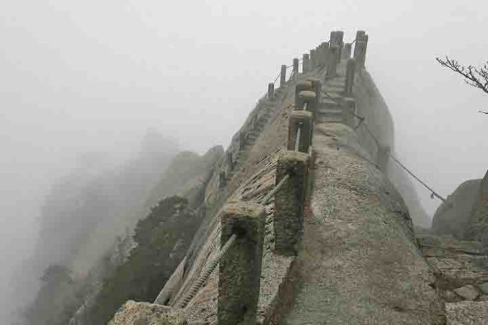 Pico Tiandu: trilha de 3.888 degraus, Huangshan, China - Reprodução do Flickr PMBVW Pharoahsax