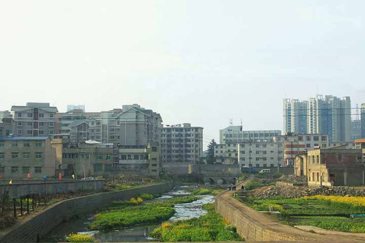 Anshun (Guinzhou) - Dragon Palace (Longgong) Scenic Area, município de Anshun - Zhangzhugang/ Wikimédia Commons