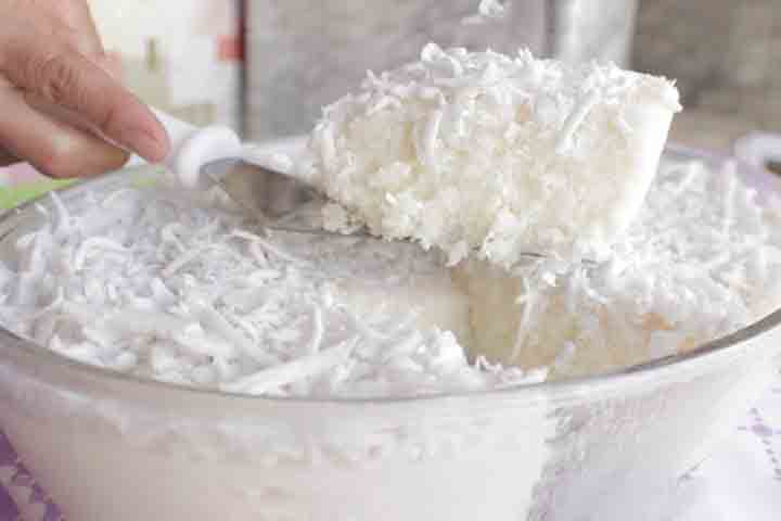 Outro aspecto relevante Ã© como a tapioca conversa com a ideia de brasilidade. A mandioca Ã© uma base de vÃ¡rios pratos tradicionais e representa uma heranÃ§a direta da culinÃ¡ria indÃ­gena. Sua presenÃ§a continua marcante em diferentes regiÃµes do paÃ­s. 
