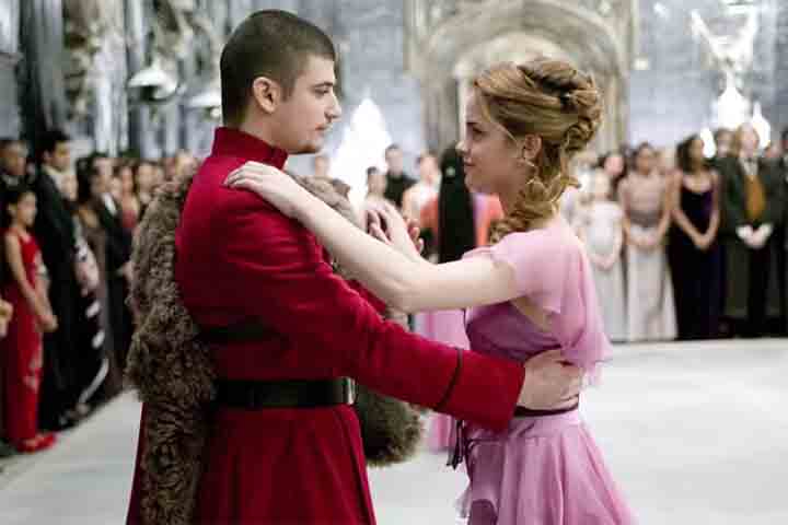 Sua carreira como ator teve um salto significativo em 2004/2005, quando foi selecionado para interpretar o personagem Viktor Krum no filme â??Harry Potter e o CÃ¡lice de Fogoâ?. 
