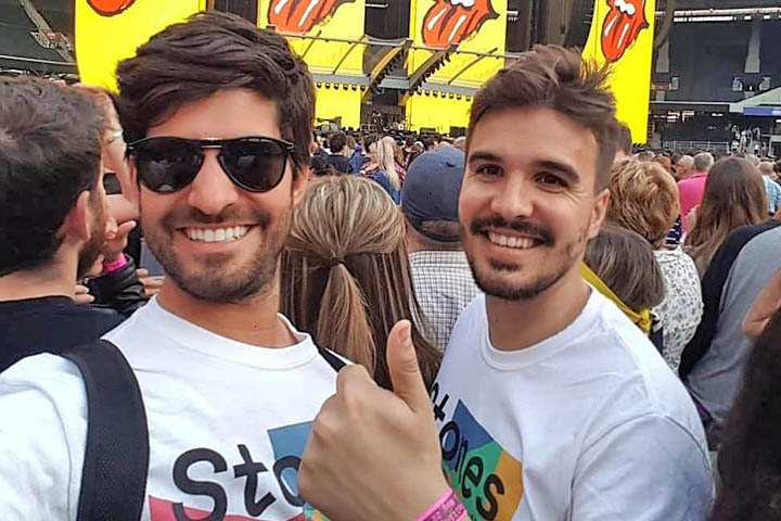 Fundada pelos chefs Alex González-Urbón e Ezequiel Maldjian, a hamburgueria nasceu após uma “jornada culinária” pelos Estados Unidos e outras regiões reconhecidas pela gastronomia. 
