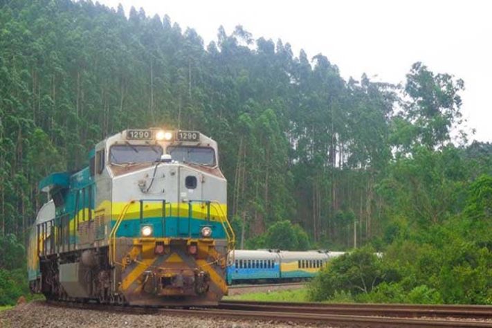 Trem Vitória-Minas