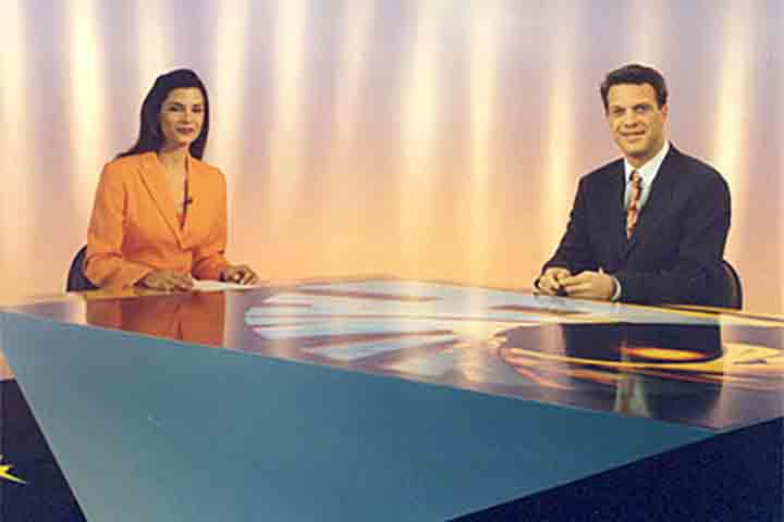 Bial consolidou-se como um dos rostos mais conhecidos do jornalismo televisivo brasileiro ao assumir o comando do 