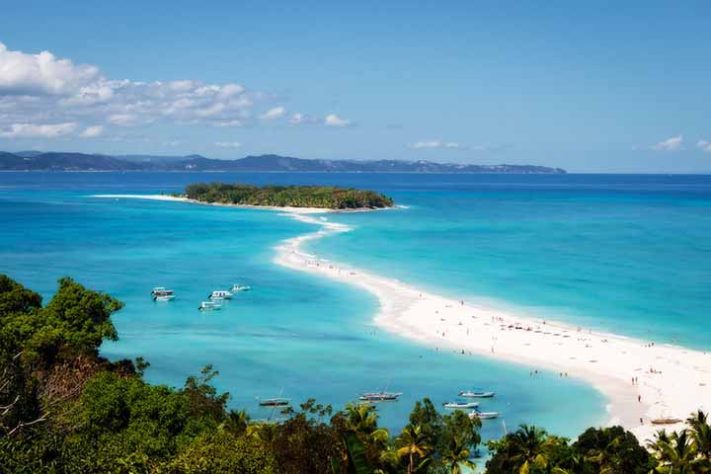 Ilha Nosy Iranja, Madagáscar - Pedra preciosa de 300 kg foi encontrada no palácio presidencial de Madagascar - reprodução do Flickr Silver (gioveric)