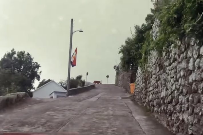 A estrada da ilha de Saba, no Caribe - Reprodução/YouTube