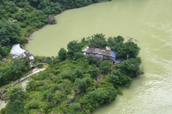 A melhoria facilitou o transporte de mantimentos sem eliminar a sensação de afastamento.