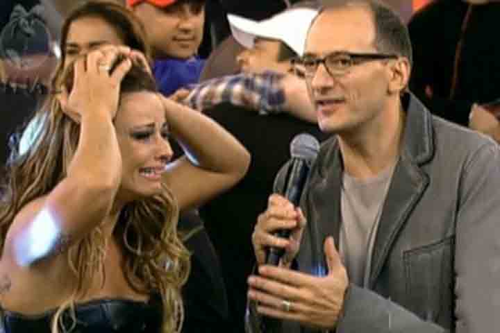 Em 2012, ela viveu um dos momentos mais marcantes de sua carreira ao se tornar campeã da quinta temporada do reality “A Fazenda”, na RecordTV, com impressionantes 84% dos votos. 
