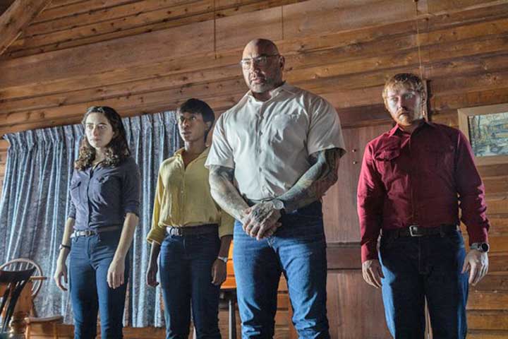 Entre seus trabalhos mais recentes está o filme de terror “Batem à Porta” (2023) e a série “Servant”. 
