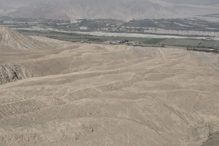 Monte Sierpe - Estudo desvenda mistétio dos 5.200 buracos nos Andes peruanos | Reprodução/YouTube