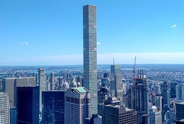 432 Park Avenue – Edifício de luxo construído para bilionários em Nova York corre risco de desabar - Wikimedia Commons/Sebastiandoe5