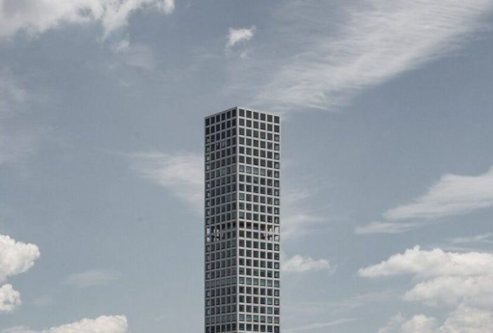 432 Park Avenue - Edifício de luxo construído para bilionários em Nova York corre risco de desabar | Wikimedia Commons/PeterSesar