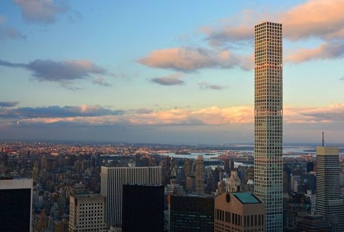 432 Park Avenue - Edifício de luxo construído para bilionários em Nova York corre risco de desabar | Wikimedia Commons/Epistola8