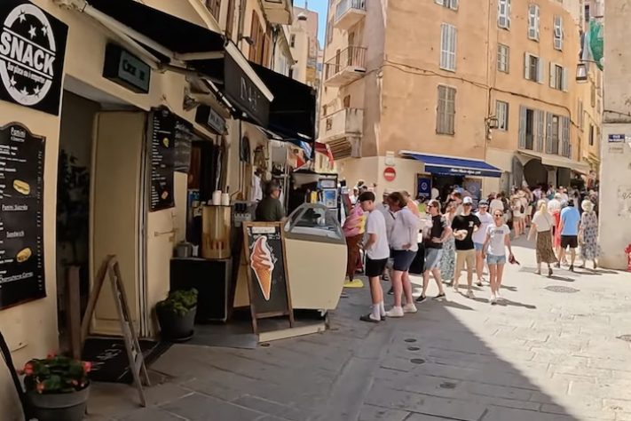 Bonifacio, Costa de Córsega - Reprodução/YouTube