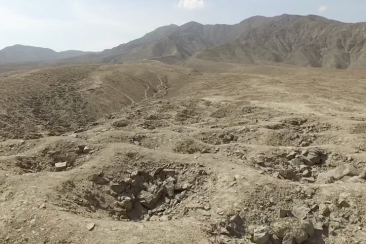Monte Sierpe - Estudo desvenda mistétio dos 5.200 buracos nos Andes peruanos | Reprodução/YouTube