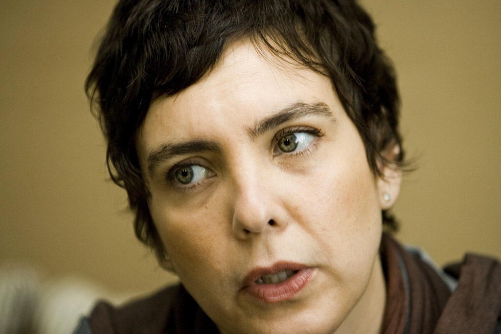 O nome da personagem foi inspirado em um apelido de infância dado por seu pai. Quando pequena, Adriana não conseguia pronunciar seu nome completo e dizia “Adriana. Parte”.
