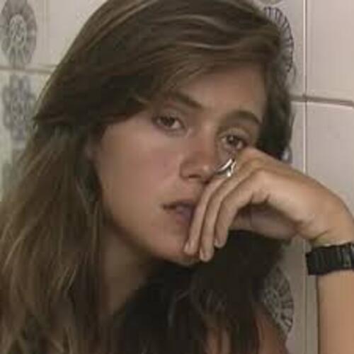 A sua primeira personagem de destaque foi em “Top Model” em 1989 como Cristina (Tininha). Desde então, não parou mais de aparecer em produções da TV Globo. 
