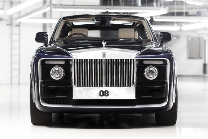 6º) Rolls-Royce Sweptail – Preço: US$ 13 milhões (aproximadamente R$ 68,8 milhões) | Velocidade máxima: 300 km/h | 0 a 100 km/h: 5,6 segundos. 