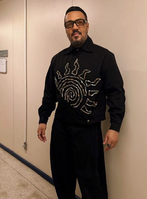 O ponto alto aconteceu quando Belo viu e compartilhou as imagens nas próprias redes sociais. A maquiadora relatou emoção ao descobrir a publicação do ídolo e comemorou com a família. Até parentes que inicialmente duvidaram e estranharam a ideia reconheceram o sucesso depois da reação do artista.
