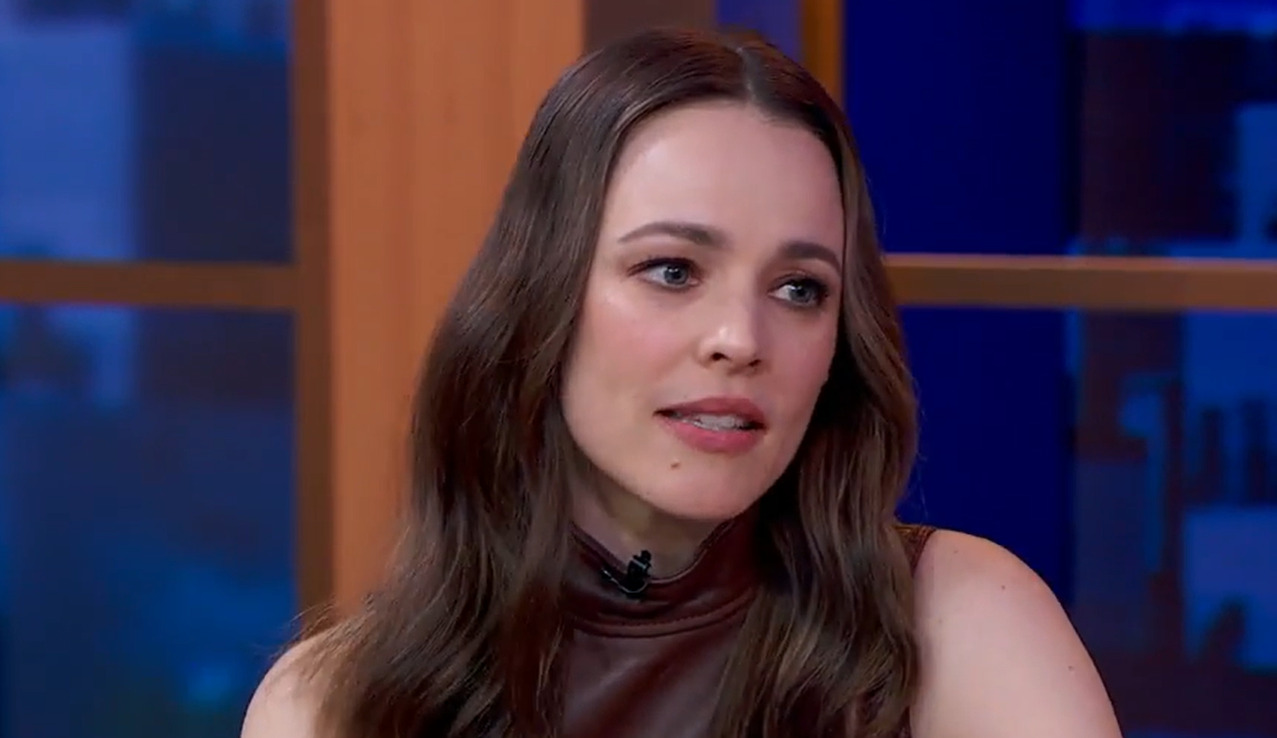 A seguir, saiba mais sobre a atriz que se tornou um dos rostos mais marcantes do cinema nos anos 2000, período em que protagonizou filmes famosos.
