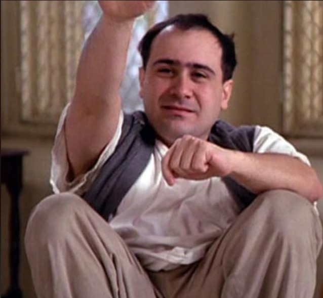 DeVito, que começou a carreira no teatro, estreou no cinema em 1970 com o filme 