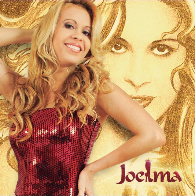 Ainda em 2015, ela deixou oficialmente o grupo e iniciou a carreira solo. Seu primeiro álbum, “Joelma”, foi lançado em 2016 pela Universal Music, teve como carro-chefe “Voando pro Pará” e alcançou a segunda posição na parada de discos da Pro-Música Brasil. 
