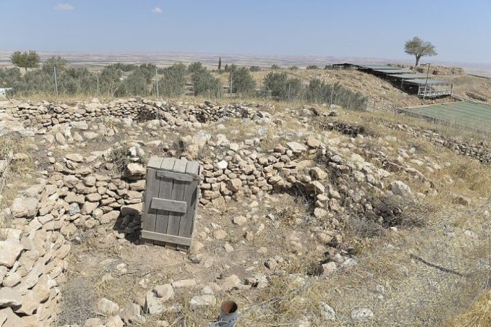 Sítio arqueológico Göbeklitepe, Turquia – Wikimedia Commons/Dosseman