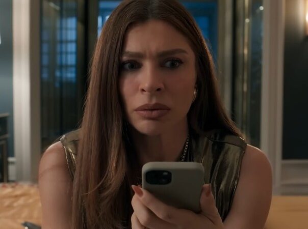 Grazi Massafera chama a atenção em cena de fúria em “Três Graças”