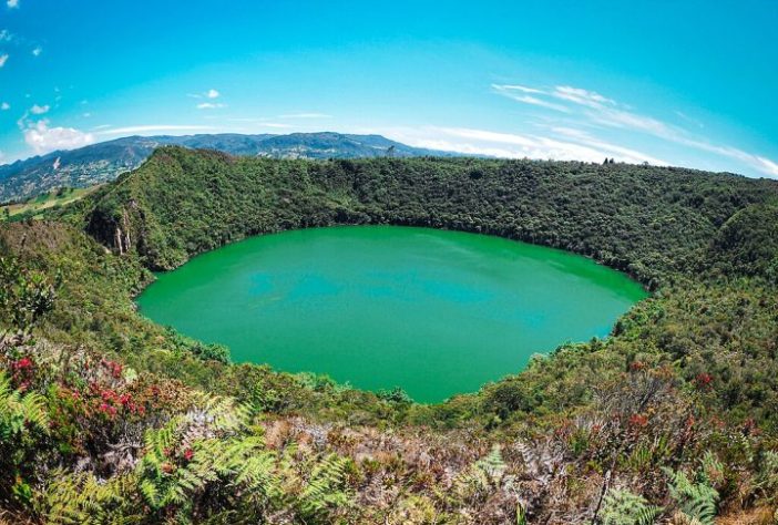 Lago Guatavita, Sesquilé, Colômbia – Wikimedia Commons/Camilo.Errante