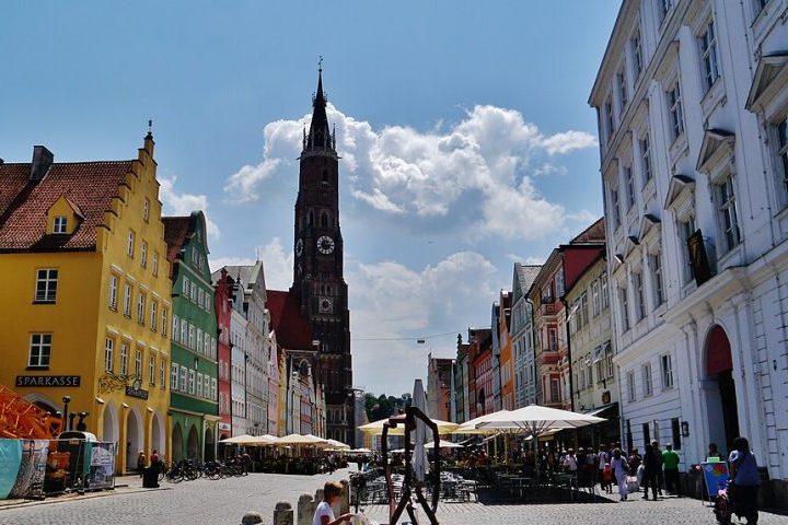 Lá, Altstadt, a Cidade Velha, é apelidada de 